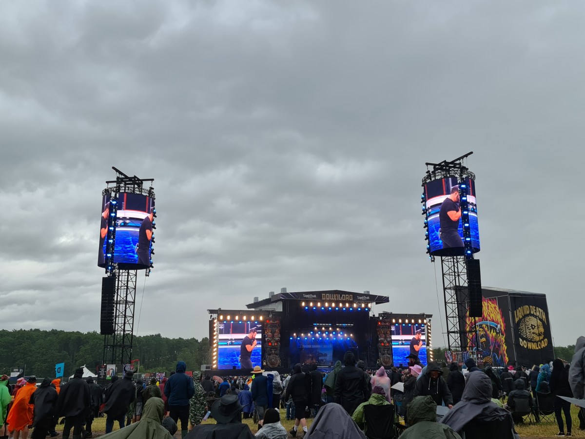 Ultimate Rock Festival Packing List 2026 | Survival&nbsp;Guide