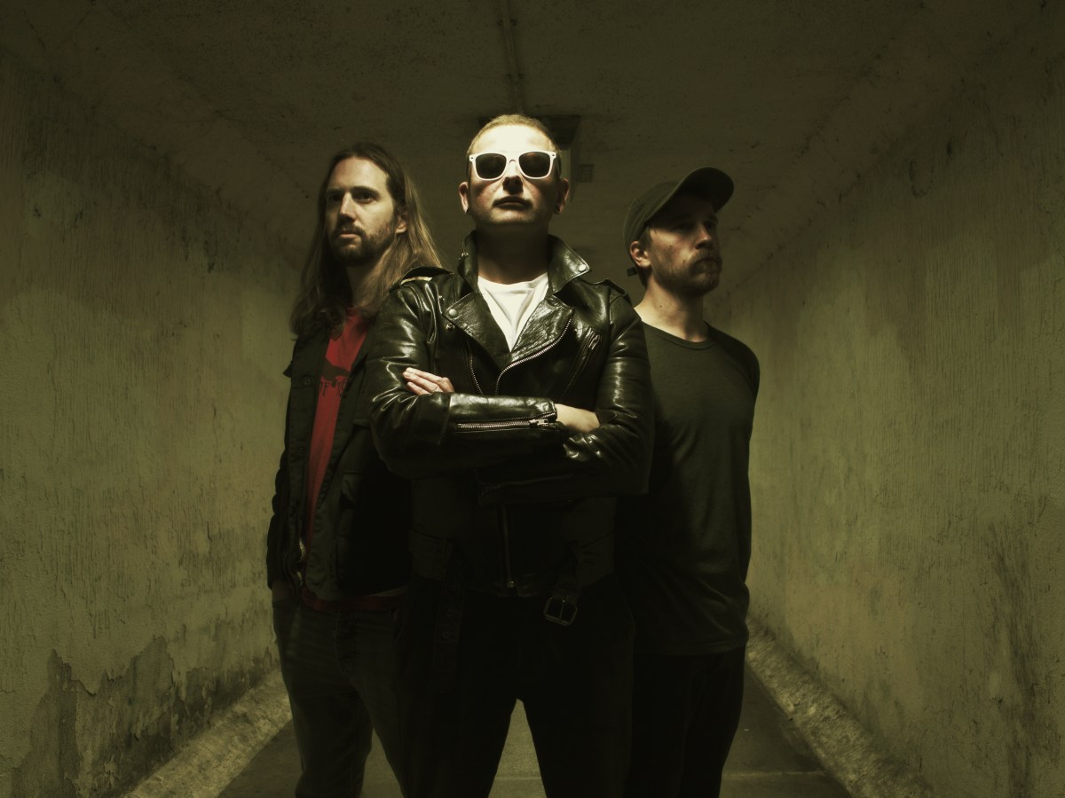 Orchid Symmetry EP Review: Gritty Riffs & Intense&nbsp;Vocals