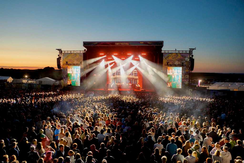 Sun, Dust & Indie Anthems: Y Not Festival 2026&nbsp;Review