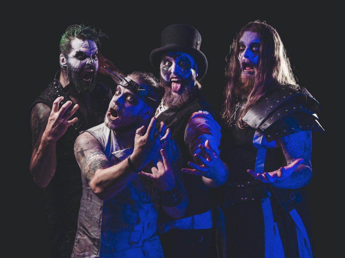 Bloodstock, Crabulon, Cosmetics & Male Lingerie: An Interview With Evil&nbsp;Scarecrow